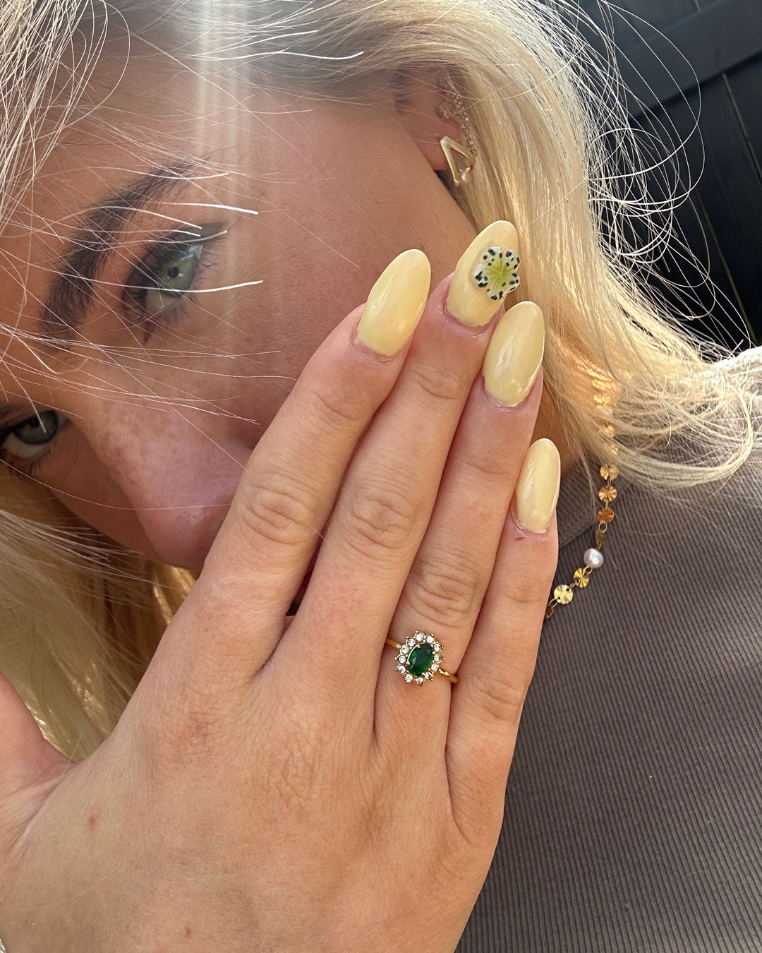 Amaryelle | Green Zirconia Ring 18K Gold